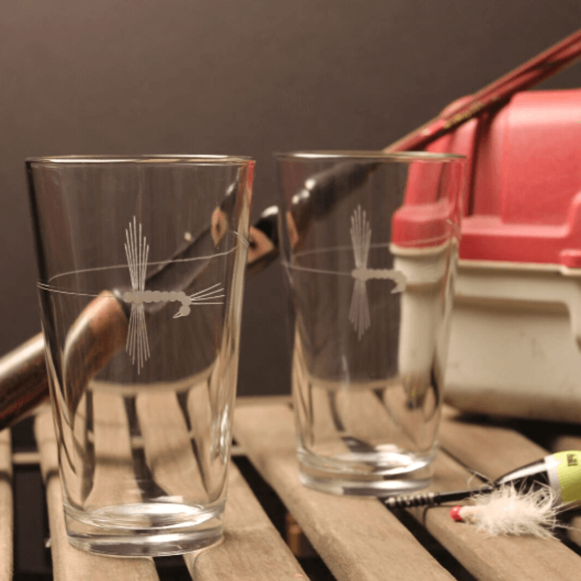 Rolf Glass Fly Fishing Pint Glass 16oz - Set of 4 Glasses
