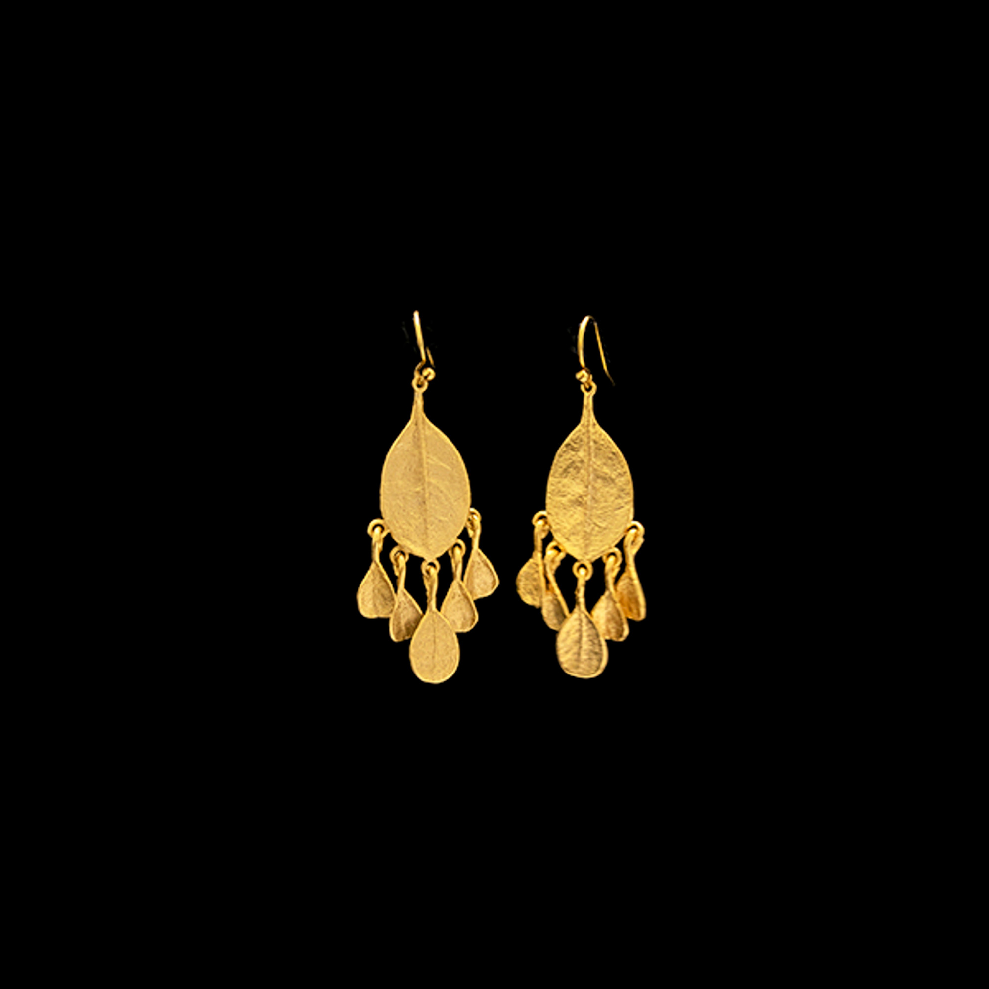 The bay store jewelry earrings