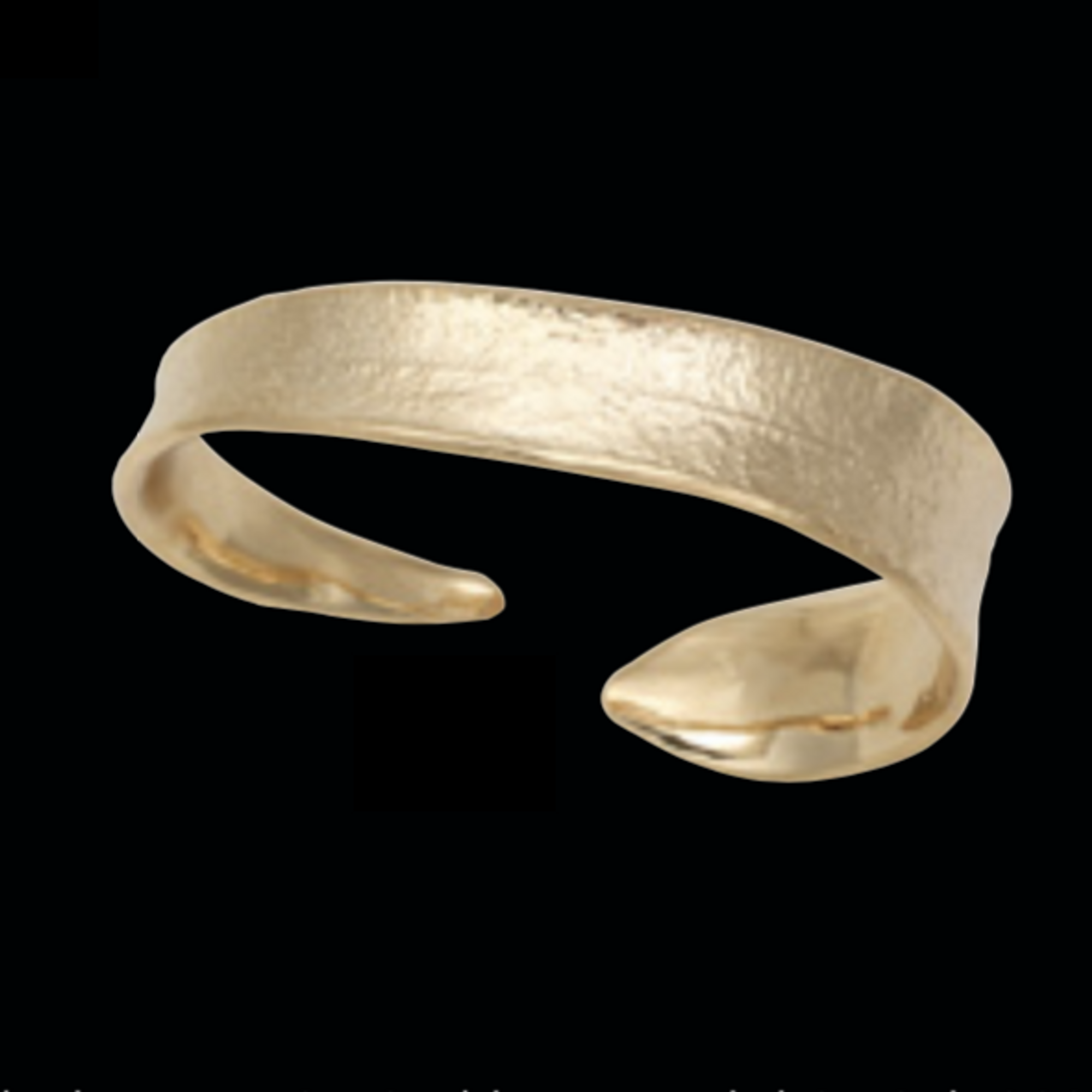 Hammered Cuff, 9ct Yellow Gold (In Stock) – Sarah Gardner Jewellery