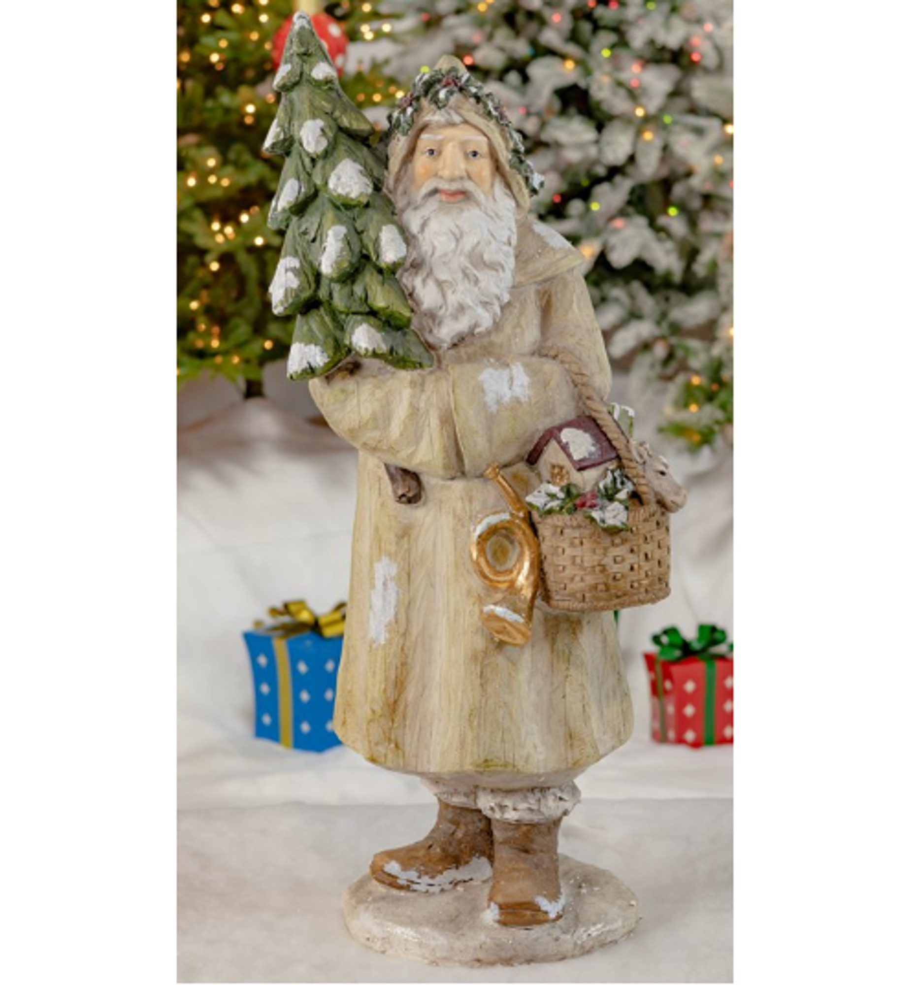 Hand Painted Foot Tall Indoor/Outdoor Old World Santa with Tree Zaer  International ZLIZR117654