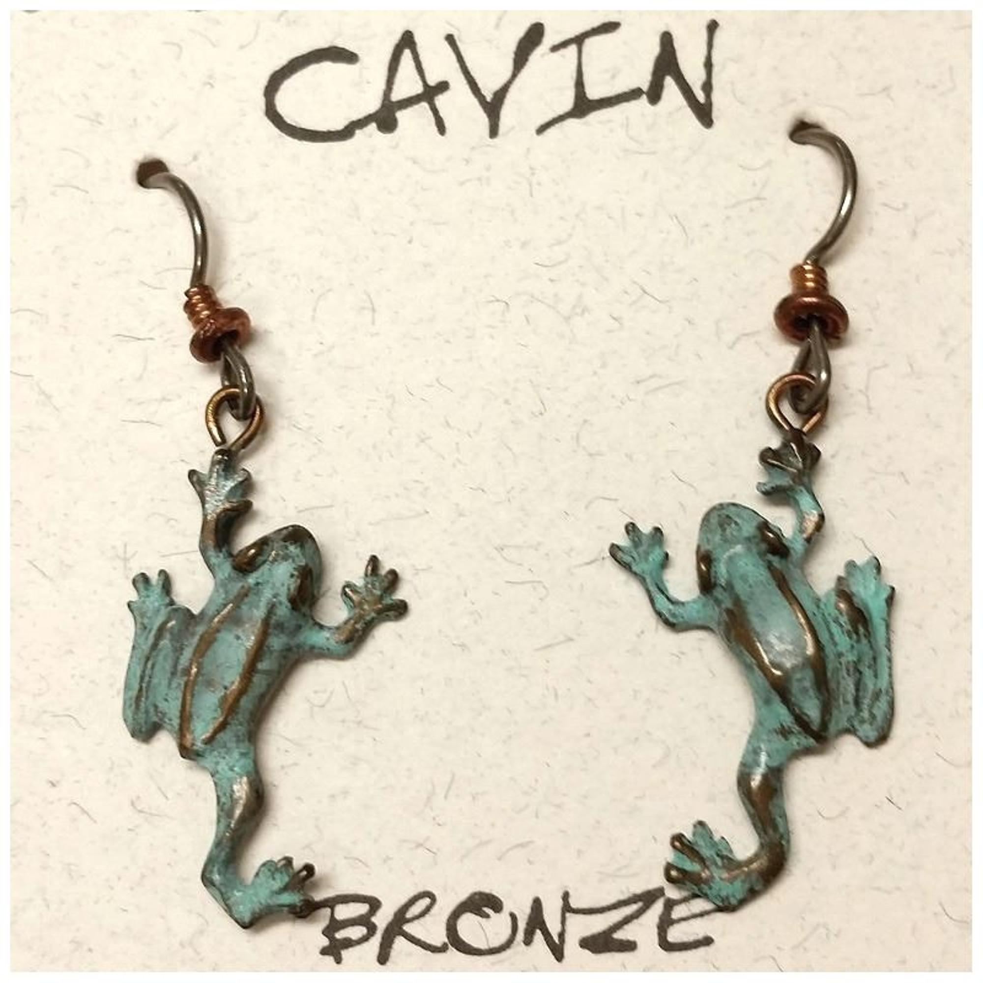 Tree store frog earrings