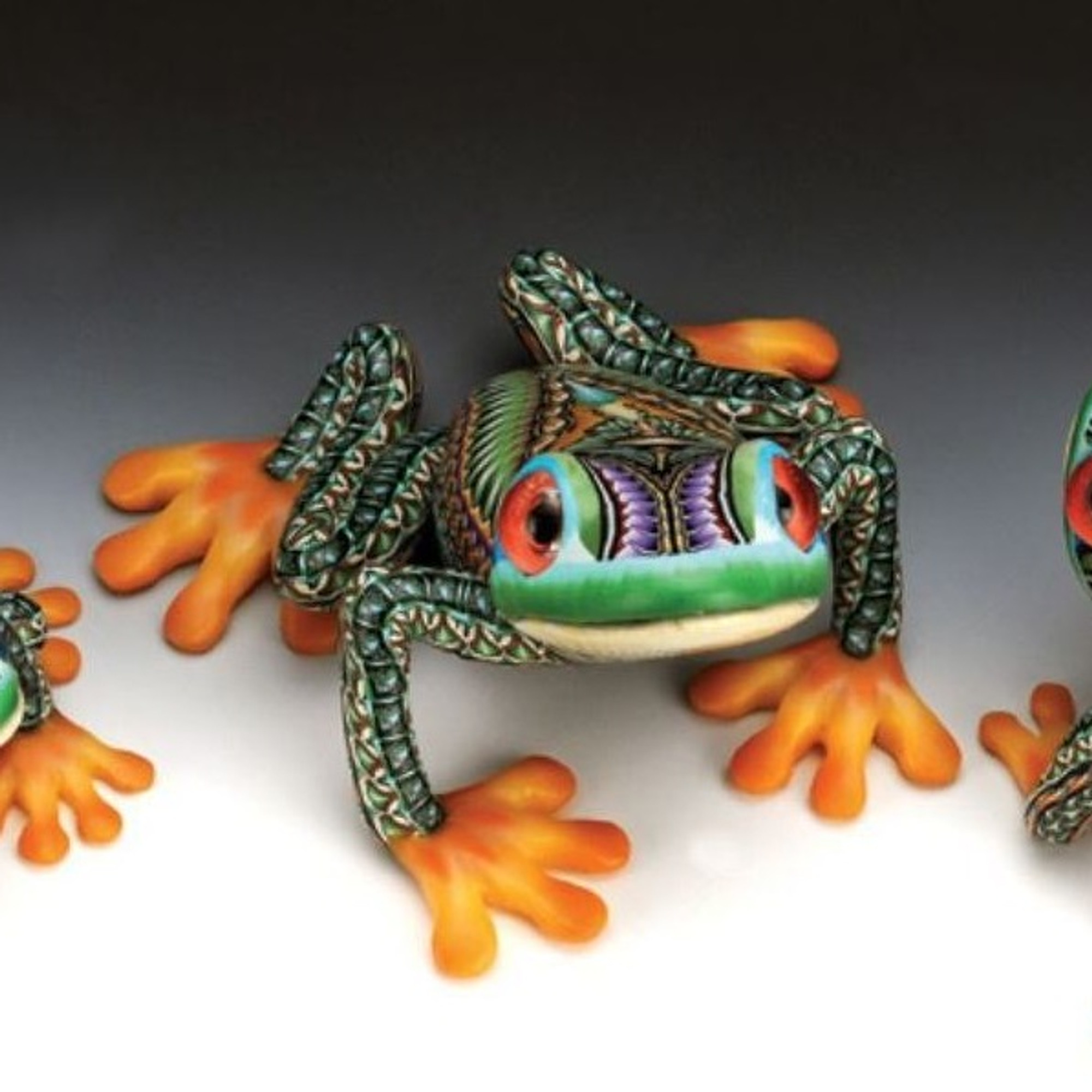 Shell Frog Figurine, Frog figurine, Shell Art