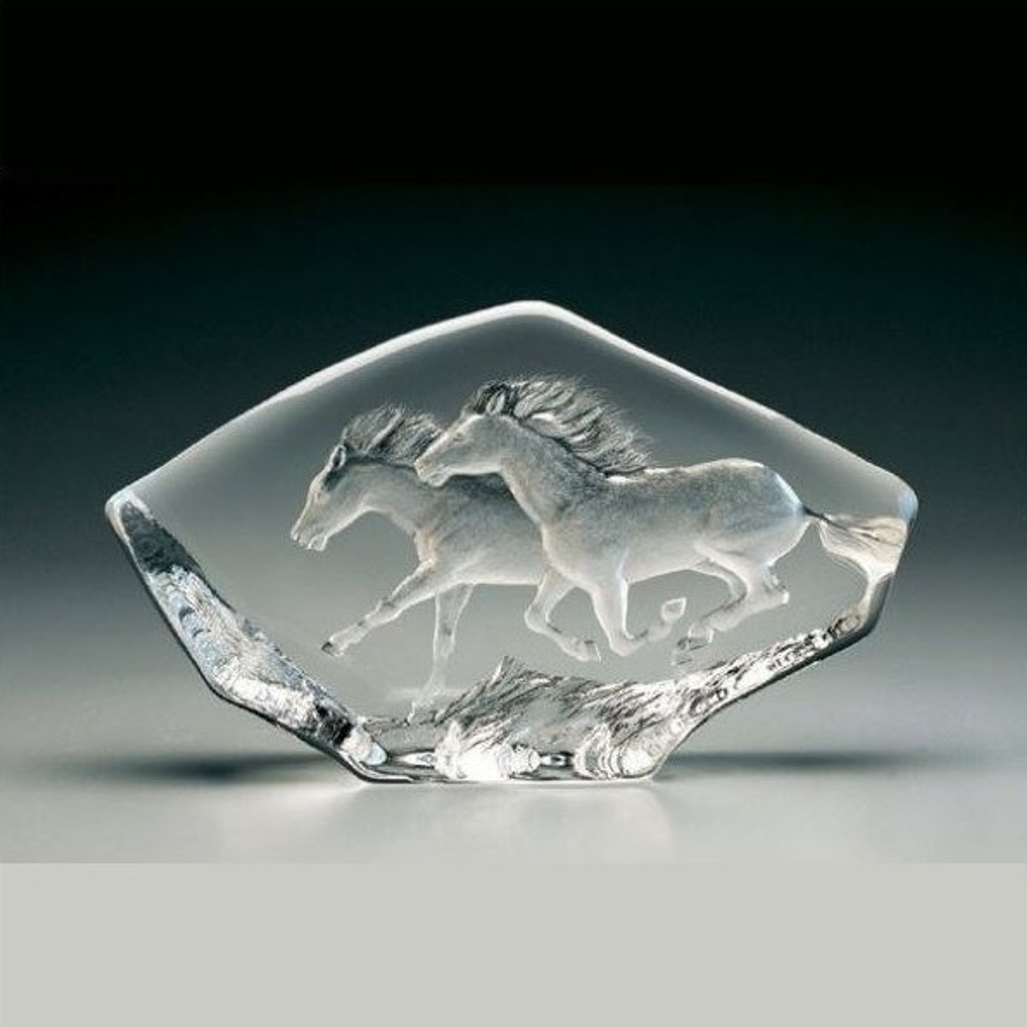 Horses Running Crystal Sculpture | 33716