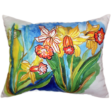 Daffodil Indoor Outdoor Pillow 20x24 | Betsy Drake | BDZP542