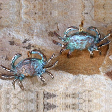 Crab Verdigris Brass Leverback Wire Earrings | Elaine Coyne Jewelry | ecgOCP76e