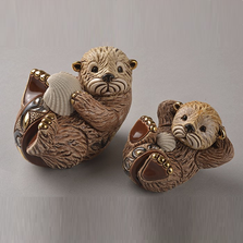 Otter Family Ceramic Figurine Set of 2 | De Rosa | F177-F377