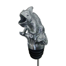 Stainless Steel Carved Chameleon Wine Pourer - Aerator | Menagerie | 