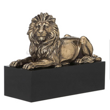 Lion Laying on Plinth Sculpture | Unicorn Studios |  WUWU76538B4
