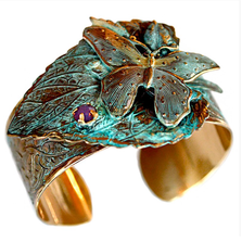 Butterfly with Leaf Cuff Bracelet | Elaine Coyne Jewelry | ECNAP2975CFCR