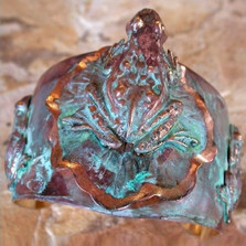 Large Frog Lily Pad Verdigris Brass Cuff Bracelet | Elaine Coyne Jewelry | ECGDCP8969CF