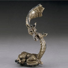 Small Bronze Giraffe Sculpture "Little One" | Mark Hopkins | mhs012038