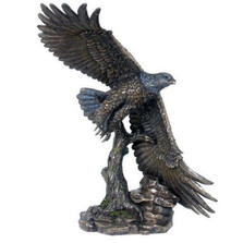 Flying Eagle Sculpture | Unicorn Studios | wu74890a4