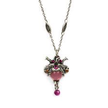 Bee Pendant Necklace | La Contessa Jewelry | Mary DeMarco | NK9302FC