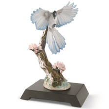 Season In Bloom Bird Porcelain Figurine | Lladro | 1008461