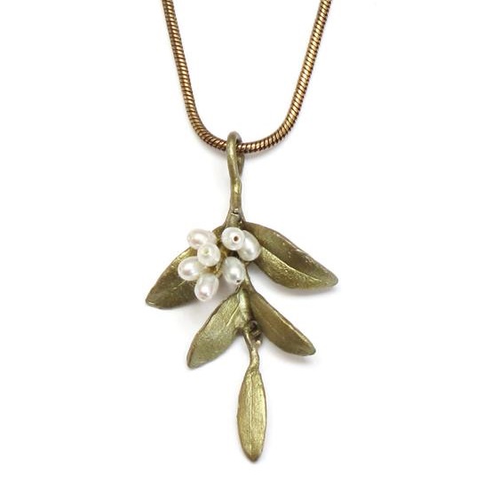 Flowering Myrtle Pendant | Necklace | Michael Michaud