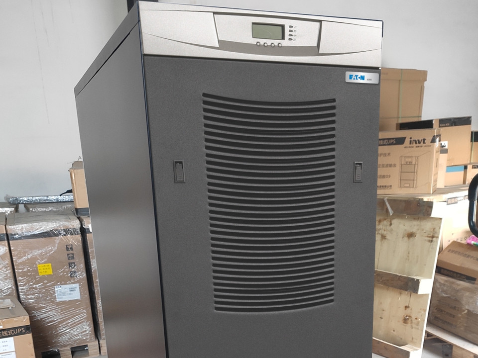 KB2013100000010 - Eaton 9355 3phase 20000va (208v ) - Refurbished
