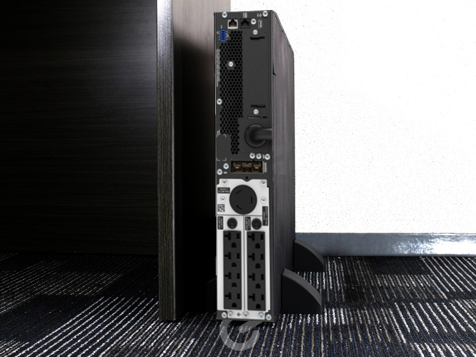 SRT3000XLMA - APC SRT Online 3000va (120v Mobile Cart) - Refurbished