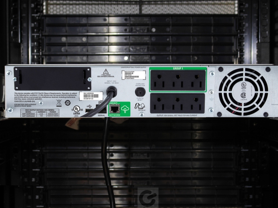 SMT1500RM2UC - APC SmartUPS LCD 1500va (120v LCD ) - Refurbished