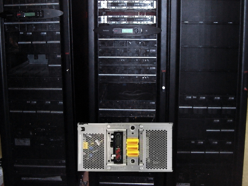SYSW40KF ~ APC Symmetra Static Switch - 40kva - Core Exchange (Rebuilt)