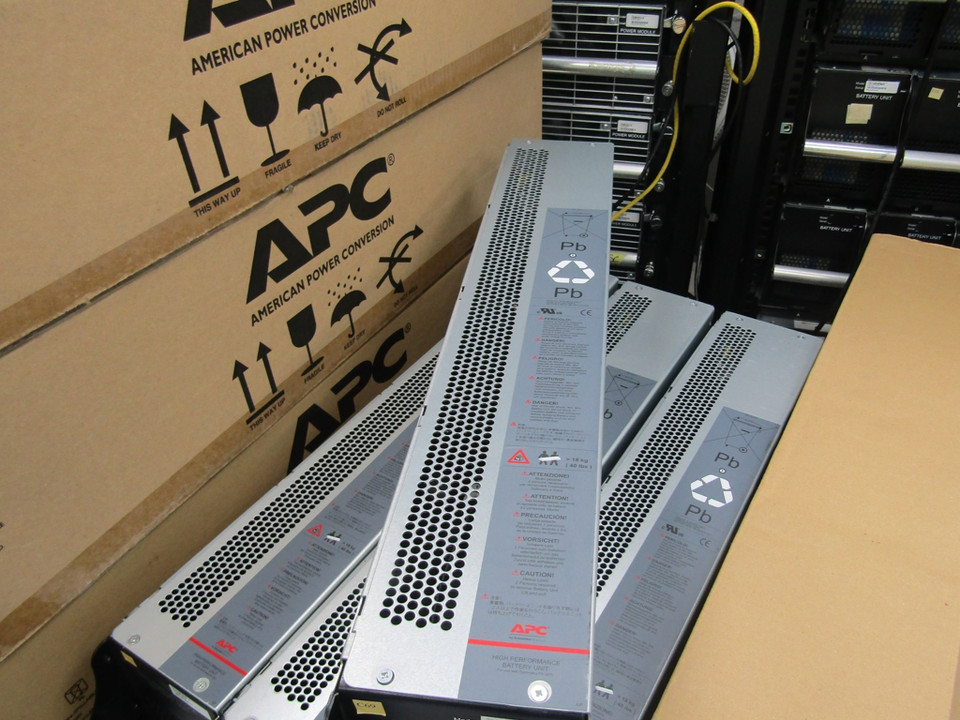 SYBTU2-PLP - APC Symmetra Battery PX2 9AH - Refurbished