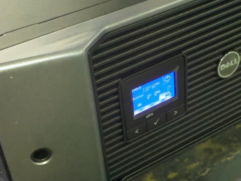 K802N - 23WSR - Dell UPS 3000va (120v 2700W ) - Refurbished