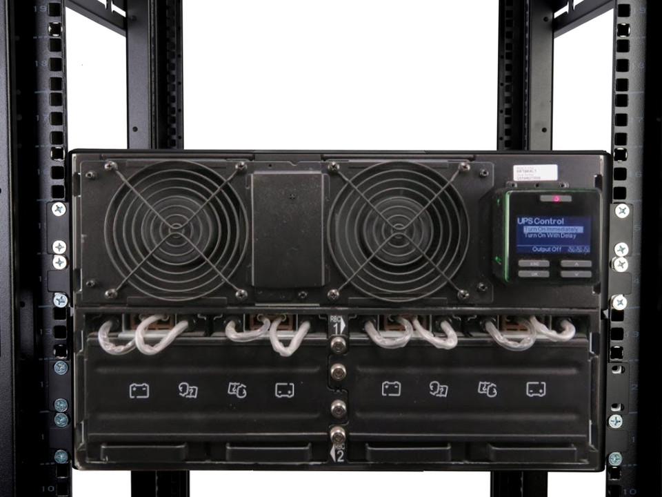 New~ SRT8KRMXLT  - APC SRT Online 8000va (208, 240v)