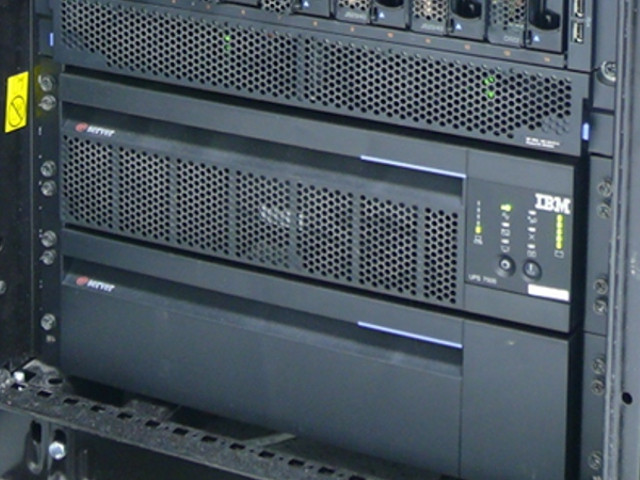 10000XHV - IBM eServer 10000VA (200-240v - APC SURT) - Refurbished