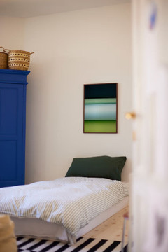 Paper Curves - Cold 01