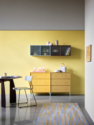 CARRY Dresser with Legs