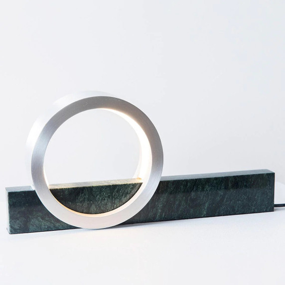 Composition Table Light