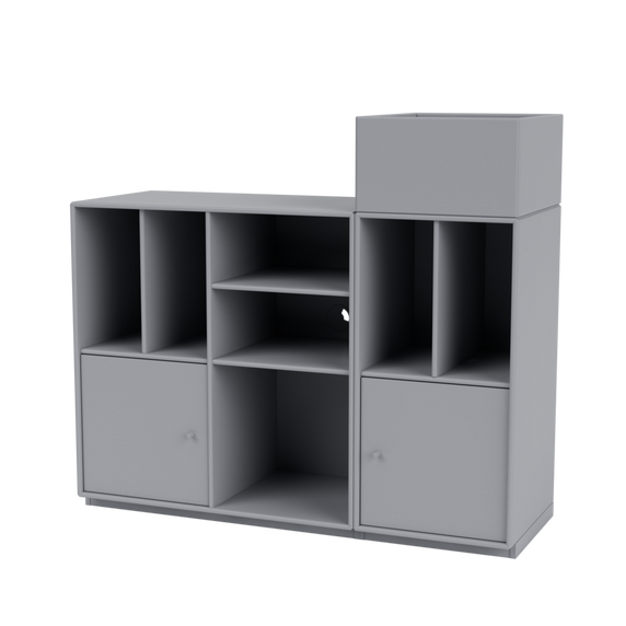 SPIN III Vinyl Storage with Plinth