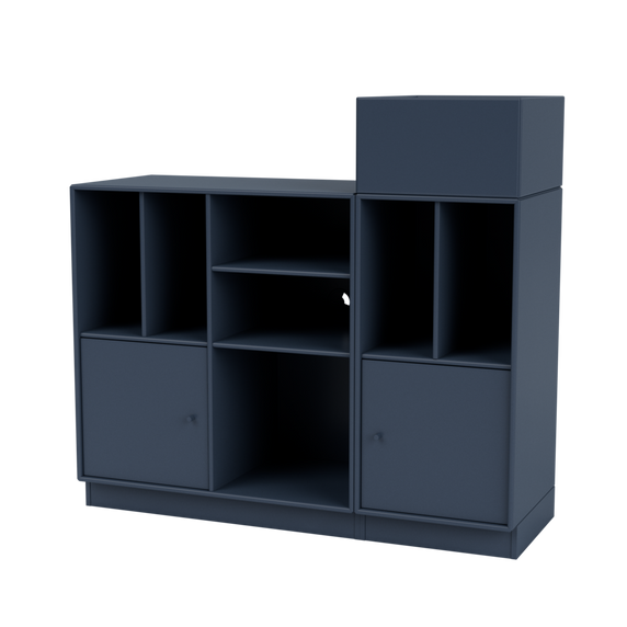 SPIN III Vinyl Storage with Plinth