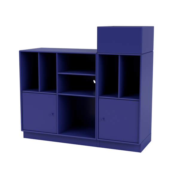 SPIN III Vinyl Storage with Plinth
