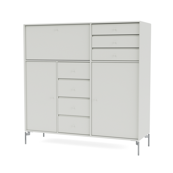 Montana Mega 201802 with Legs