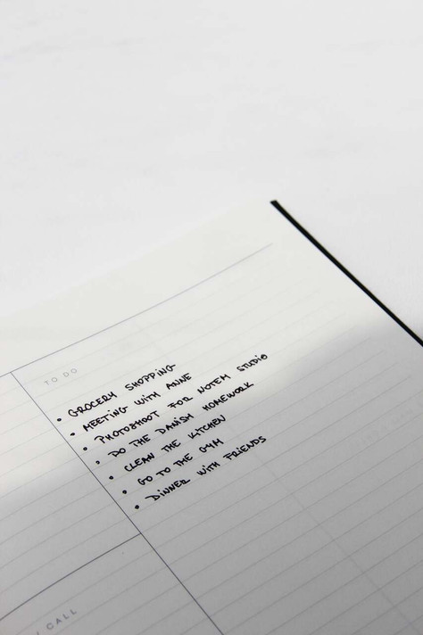 Medium Even Weekly Journal