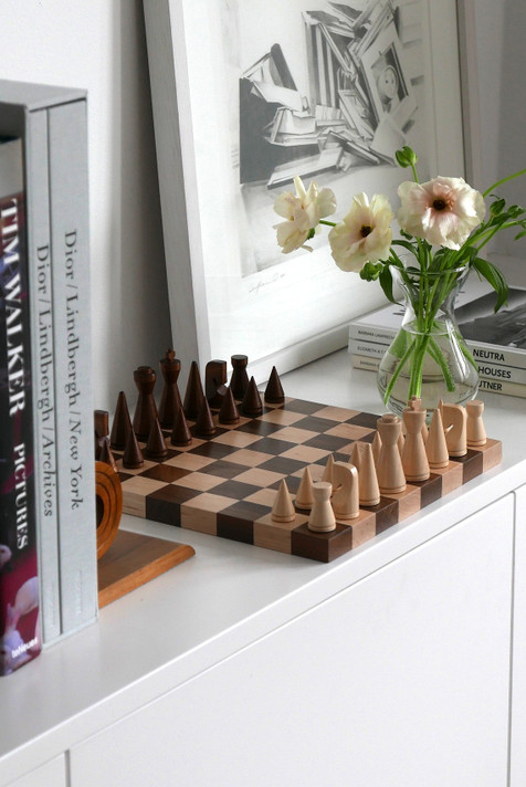 The Minimalist Chess Set