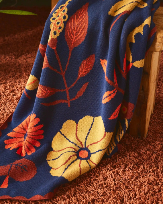 Petals Knit Blanket