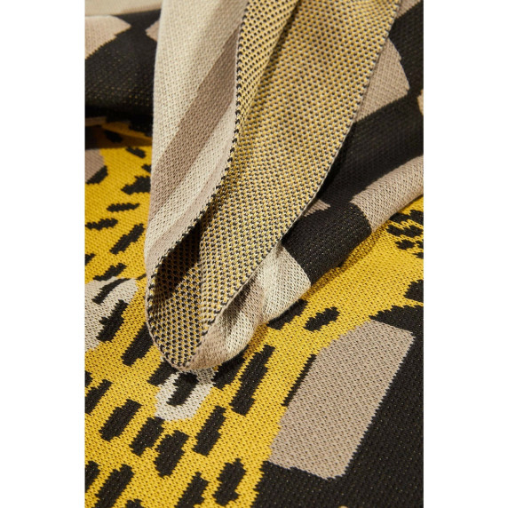 Three of Cats Knit Blanket