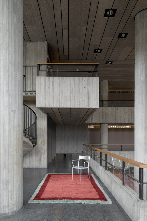 Shaggy Edge Wool Rug