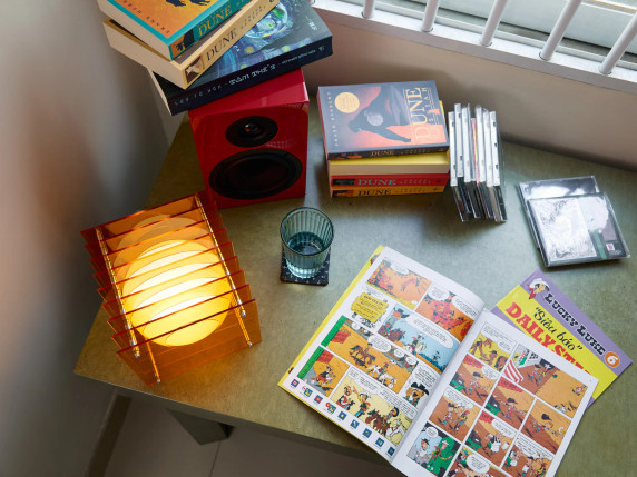 Lớp Small Square Table Lamp