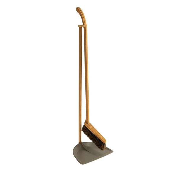 Standing Dustpan & Brush Set