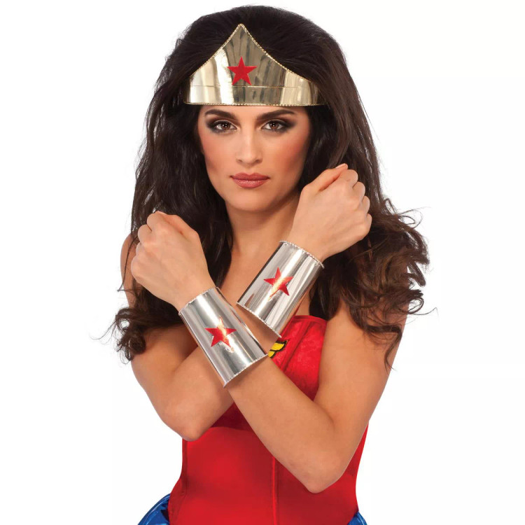 Wonder Woman Deluxe Accessory Kit - DC Comics 