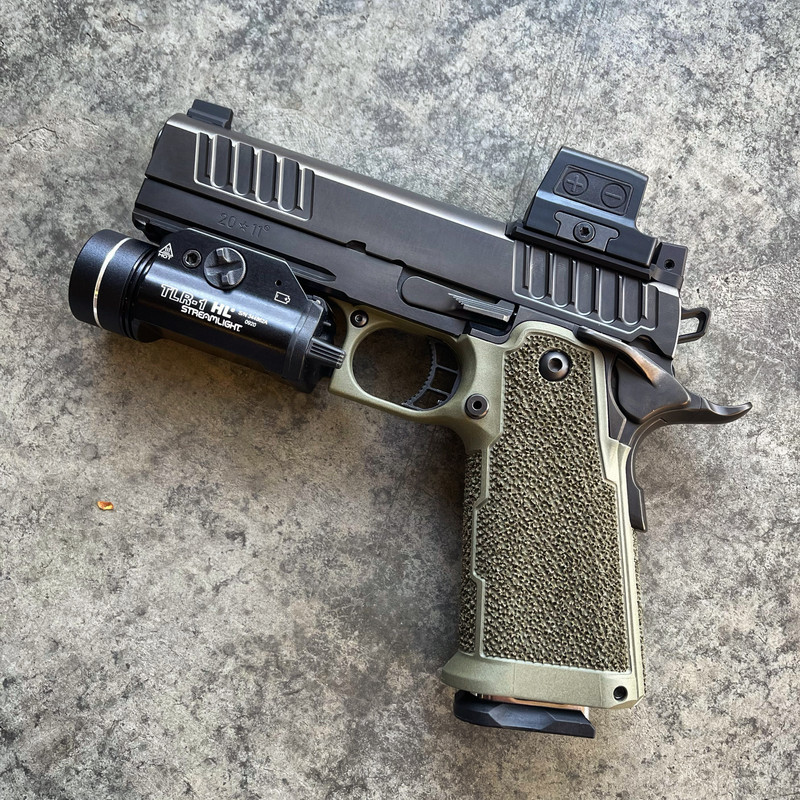 DRK 2011 Grips