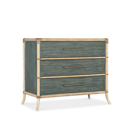 HOOKER FURNITURE Retreat Pole Rattan Chest 