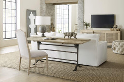 HOOKER FURNITURE Ciao Bella Flip-Top Console 