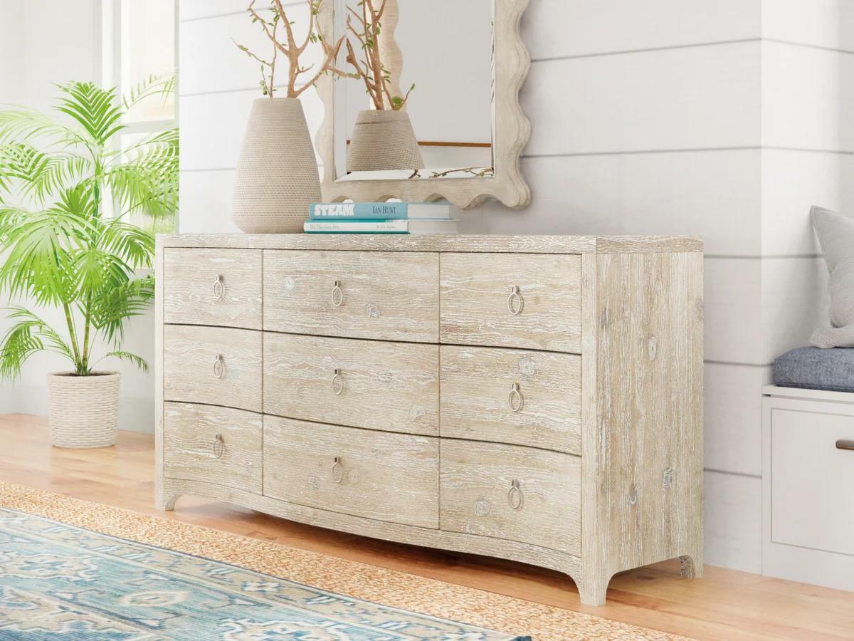 Choosing the Right Dresser for Your Bedroom