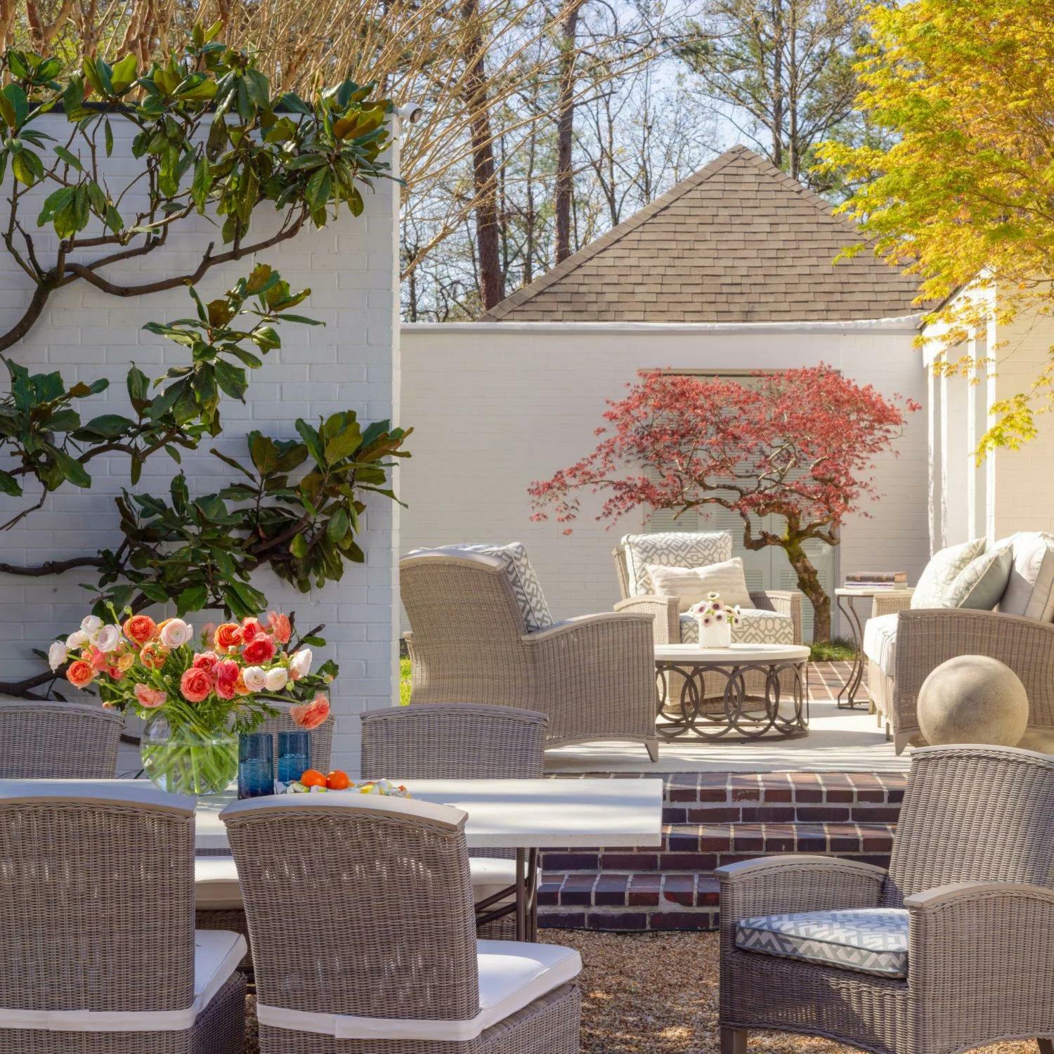Transforming Your Outdoor Space: Stylish Seating Areas