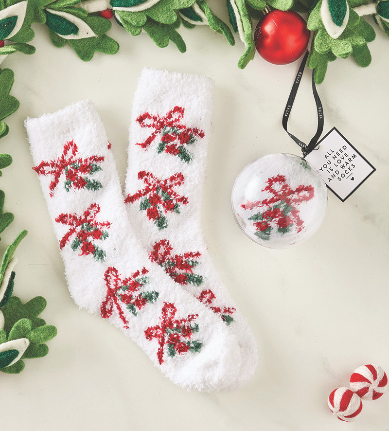 Cozy Socks in Ornament - White + Mistletoe - [Consumer]Bella Sleep