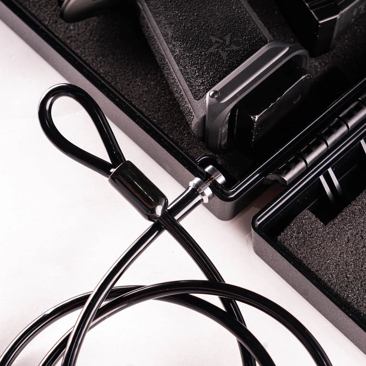 STOPBOX Security Cable thru box