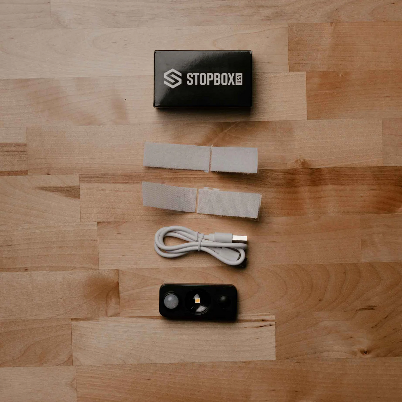 STOPBOX Motion Sensor Light parts included